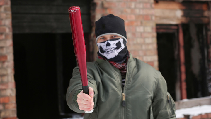 С РУССКИМ КОНТРАКТНИКОМ РАСПРАВИЛИСЬ ДОМА: ПЕРЕСЕЛЕНЦЫ С УКРАИНЫ УСТРОИЛИ В РОССИИ НОВУЮ КУЩЁВКУ С РУССКИМ КОНТРАКТНИКОМ РАСПРАВИЛИСЬ ДОМА: ПЕРЕСЕЛЕНЦЫ С УКРАИНЫ УСТРОИЛИ В РОССИИ НОВУЮ КУЩЁВКУ РФ