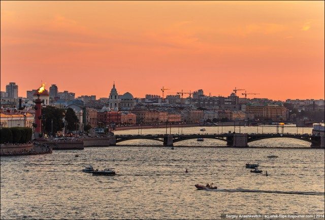 Прекрасный мир питерских крыш