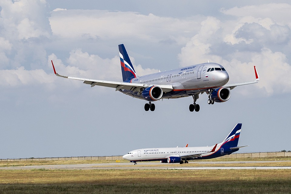 Ураганный ветер в Москве перенаправил самолеты в других аэропорты