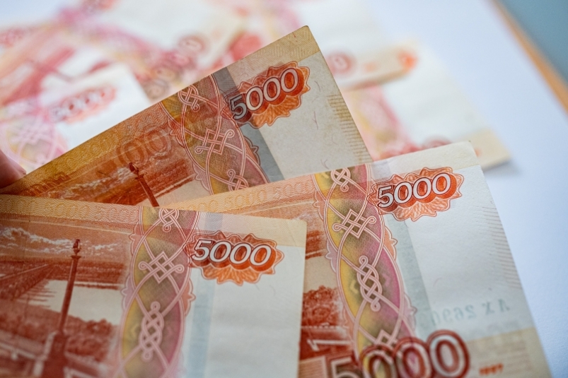 Уже начали давать: до 12 000 рублей власти приготовили для миллионов россиян в январе