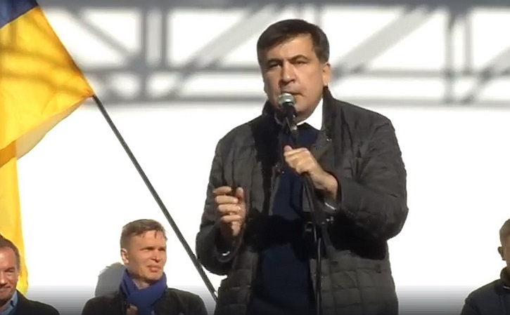 Порошенко послал Саакашвили черную метку