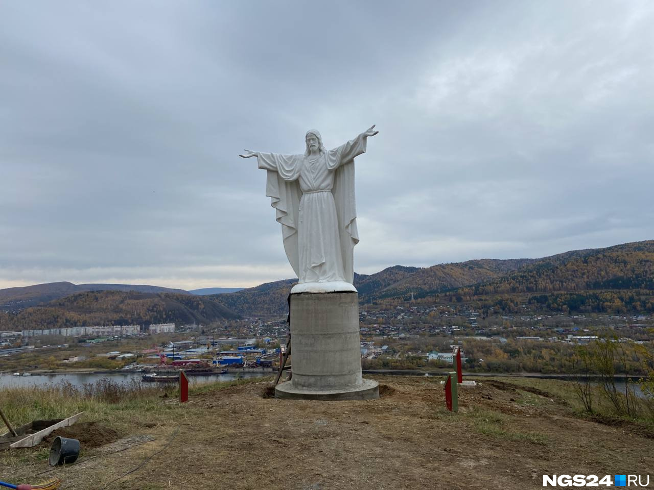 В Красноярске появилась скульптура Христа-Искупителя