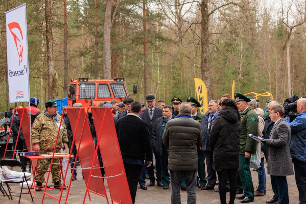 И.о. министра природопользования Рязанской области принял участие в международной конференции о совершенствовании лесопожарных формирований