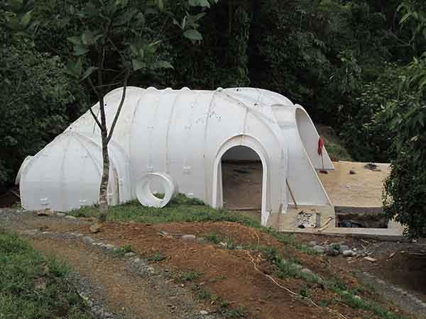 hobbit-holes-eco-friendly-houses-green-magic-homes-22