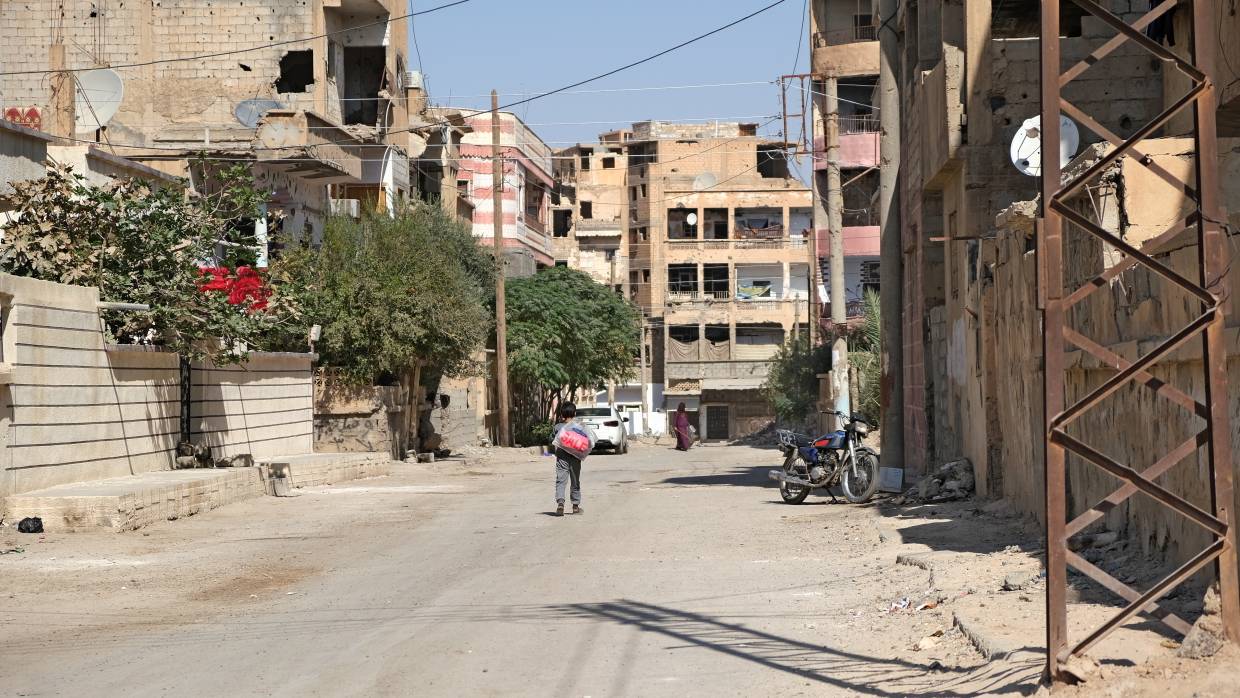 Четверо сирийских военнослужащих погибли при перевозке мин в Дейр эз-Зоре Четверо сирийских военнослужащих погибли при перевозке мин в Дейр эз-Зоре Весь мир