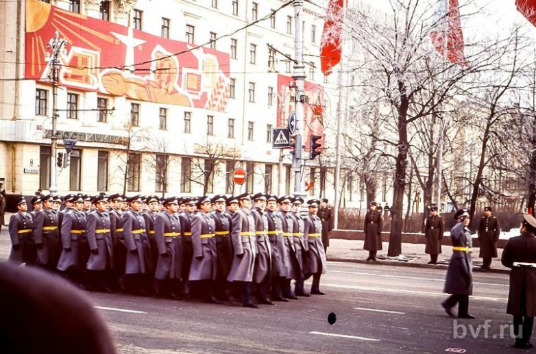 Ноябрьские праздники в СССР: как это было