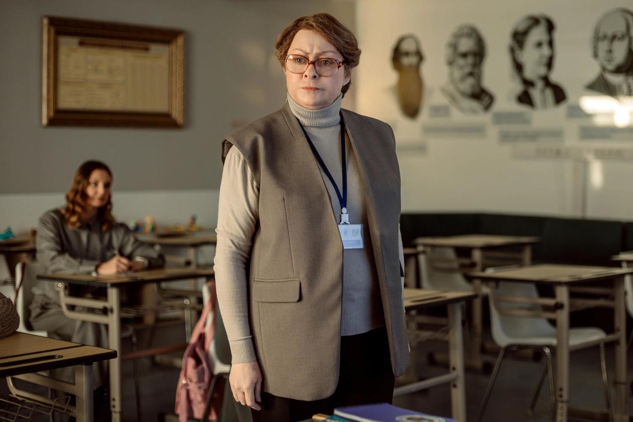 Что известно про 2-й сезон сериала «Олдскул»: дата выхода, сюжет и актеры сериала, школе, Марии, Мария, выйдет, сезоне, сезон, «Олдскул», отношения, Павловны, Павловне, сериал, будет, Марие, Павловна, известно, новый, устраивается, больше, наладить