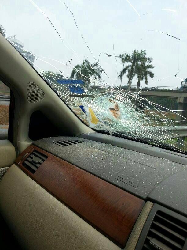 На волосок от смерти: эти люди сами не понимают, как сумели выжить На волосок от смерти: эти люди сами не понимают, как сумели выжить