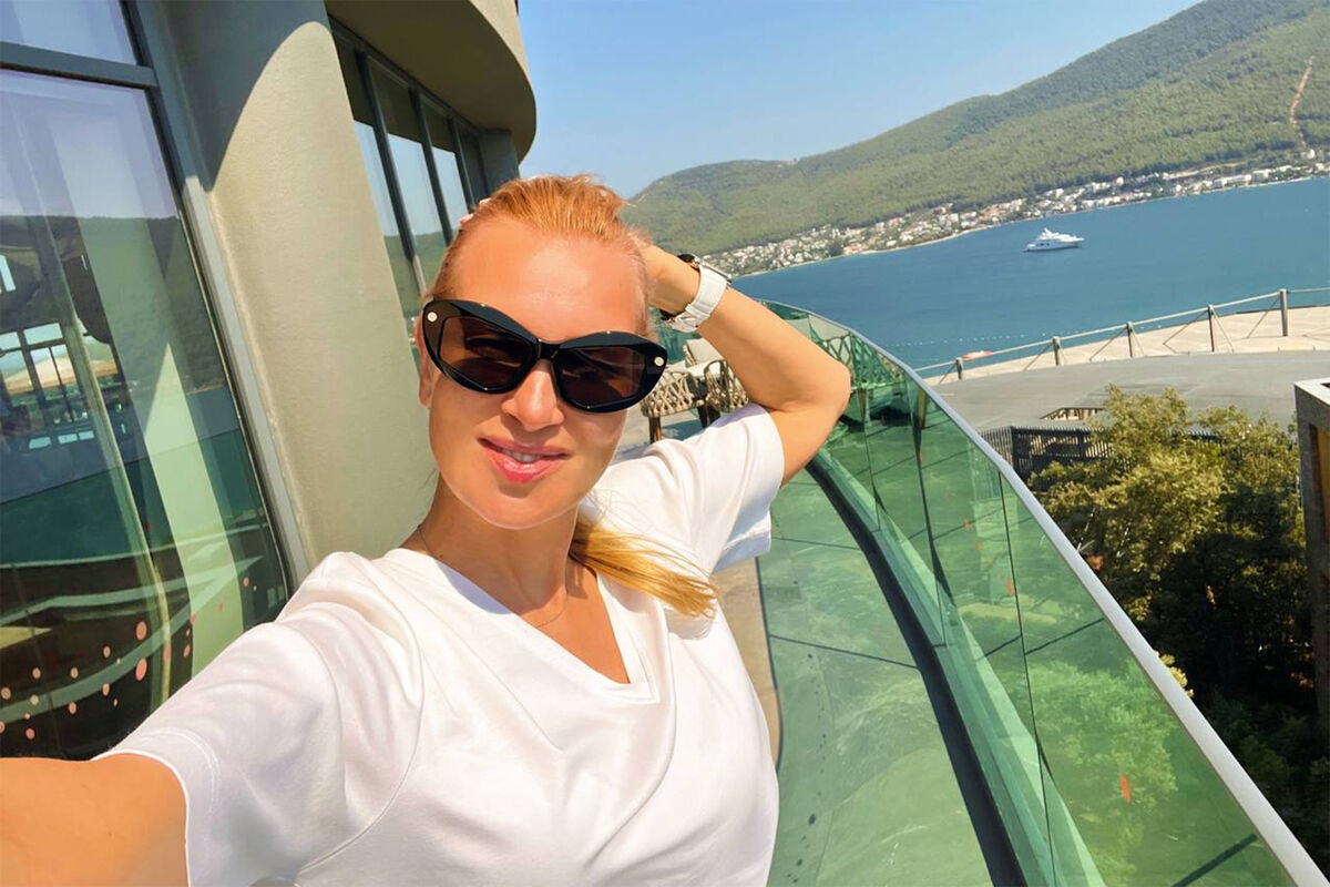 Актриса Олеся Судзиловская призналась, что улетела с семьей из России