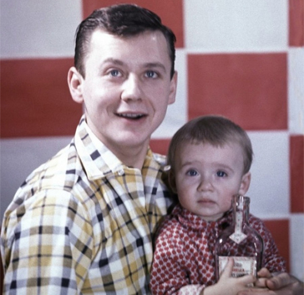 Подборка редких снимков их архивов известных артистов Подборка редких снимков их архивов известных артистов актер,актриса,кино иТВ,развлечение,фильм,фото,шоубиz,шоубиз