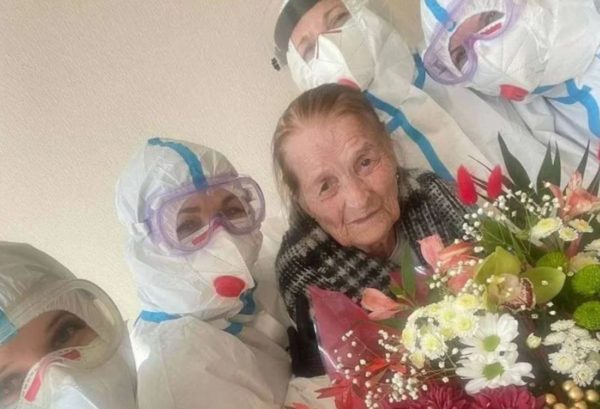 Столетняя женщина из Черновцов победила Ковид