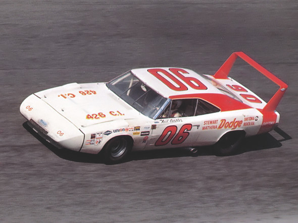 Гоночный Plymouth Superbird NASCAR Гоночный Plymouth Superbird NASCAR авто, автомобили, история, скорость