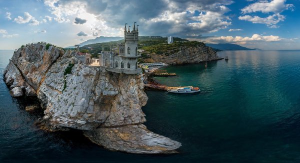 В Крыму установили новые правила для российских туристов