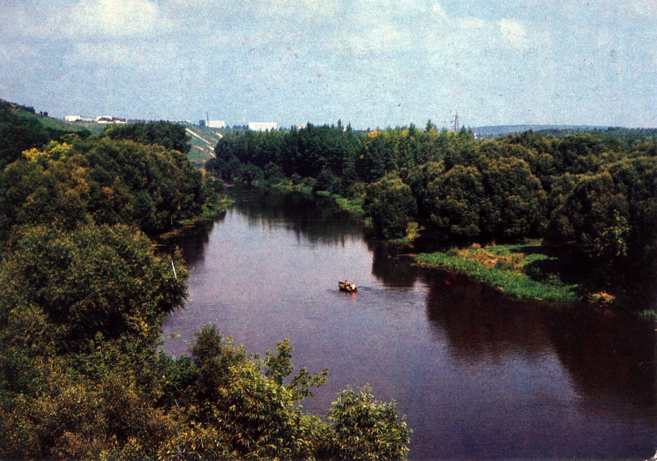 Город на сейме. Река Сейм Курская область. Река Сейм Курск. Река Тускарь Курская область. Река Сейм Курск фото.