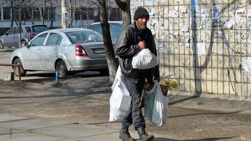 Тысячи украинцев лишатся субсидий, сотни тысяч получат право на «минимальные льготы»