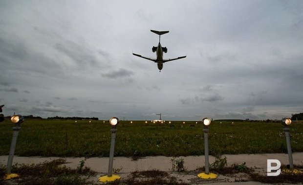 Пассажиры экстренно севшего в Казани рейса вылетели в Москву на другом самолете