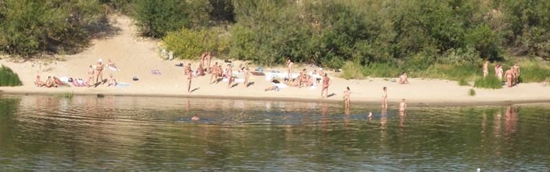 Нудистские пляжи России, о которых мало кто знает девушки, лето, нудисты, пляж, солнце