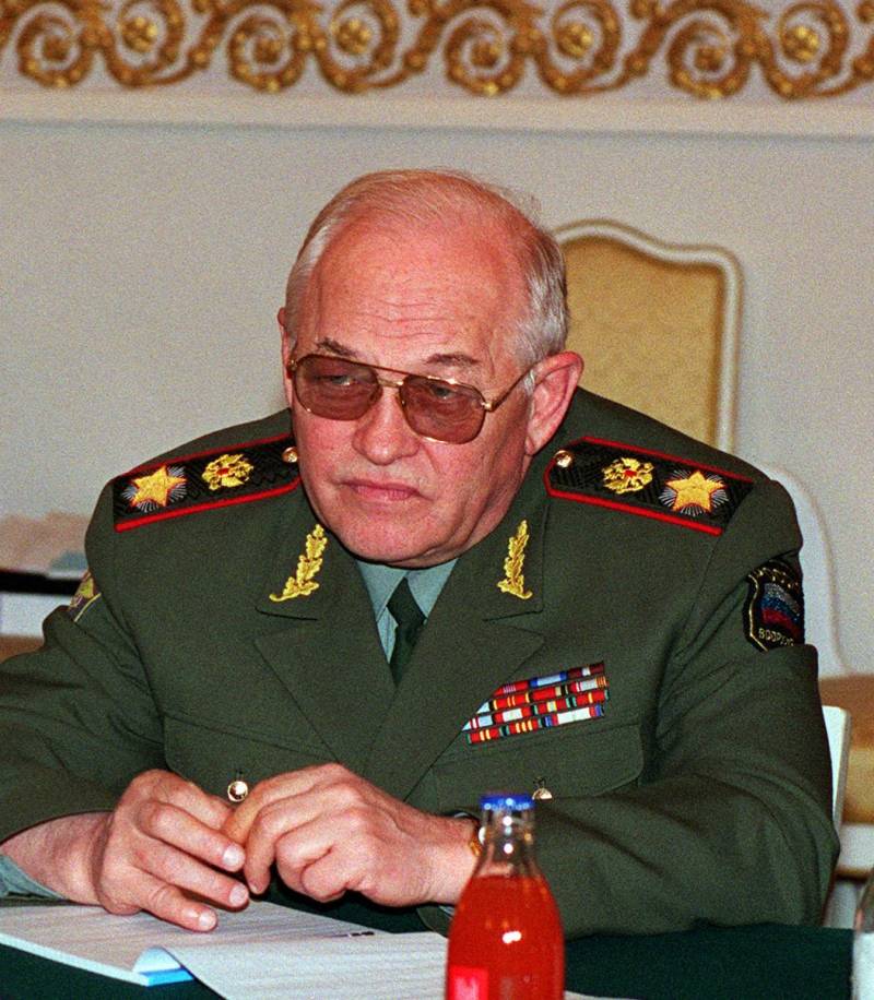 Почему в современной российской армии нет маршалов? Почему в современной российской армии нет маршалов? армия