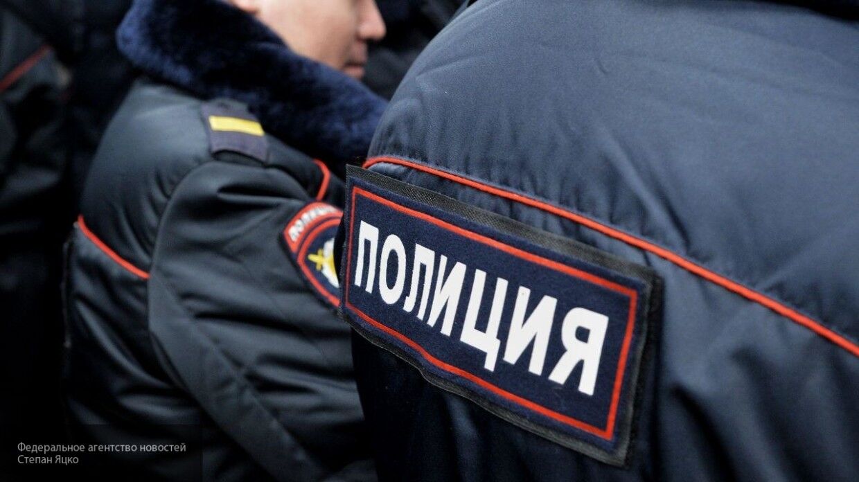 Митингующие в Хабаровске перекрыли проезд скорой помощи