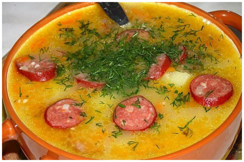 Гороховый суп с охотничьими колбасками вкусно, интересное, рецепты, супы