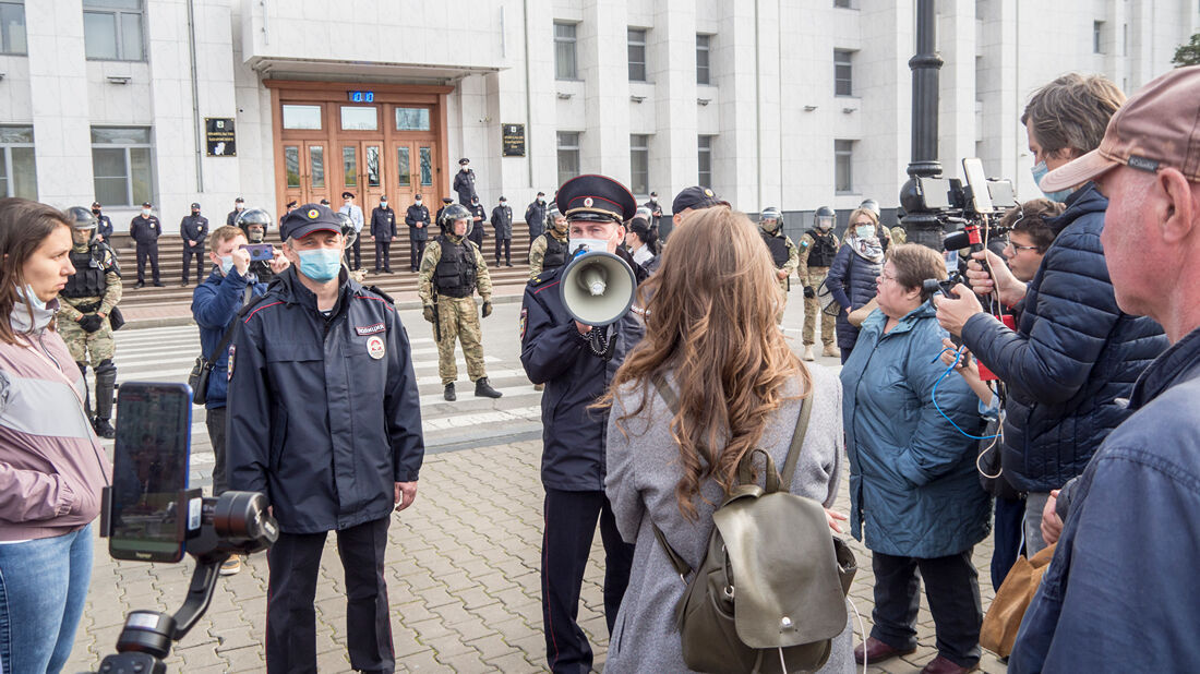 Еще один участник столкновения с ОМОНом получил срок Политика