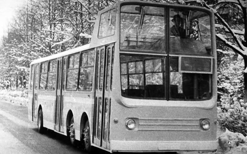 Автобусы из СССР — серийные и экспериментальные делали, сделали, автобус, более, автобусы, двигателем, машины, развивал, шасси, производили, объемом, сочлененный, коробка, производство, завода, длиной, построили, автобусов, двигатель, передач —