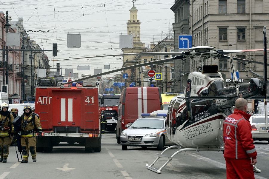 Взрывы в метро Санкт-Петербурга 3.-4.17 (13).png