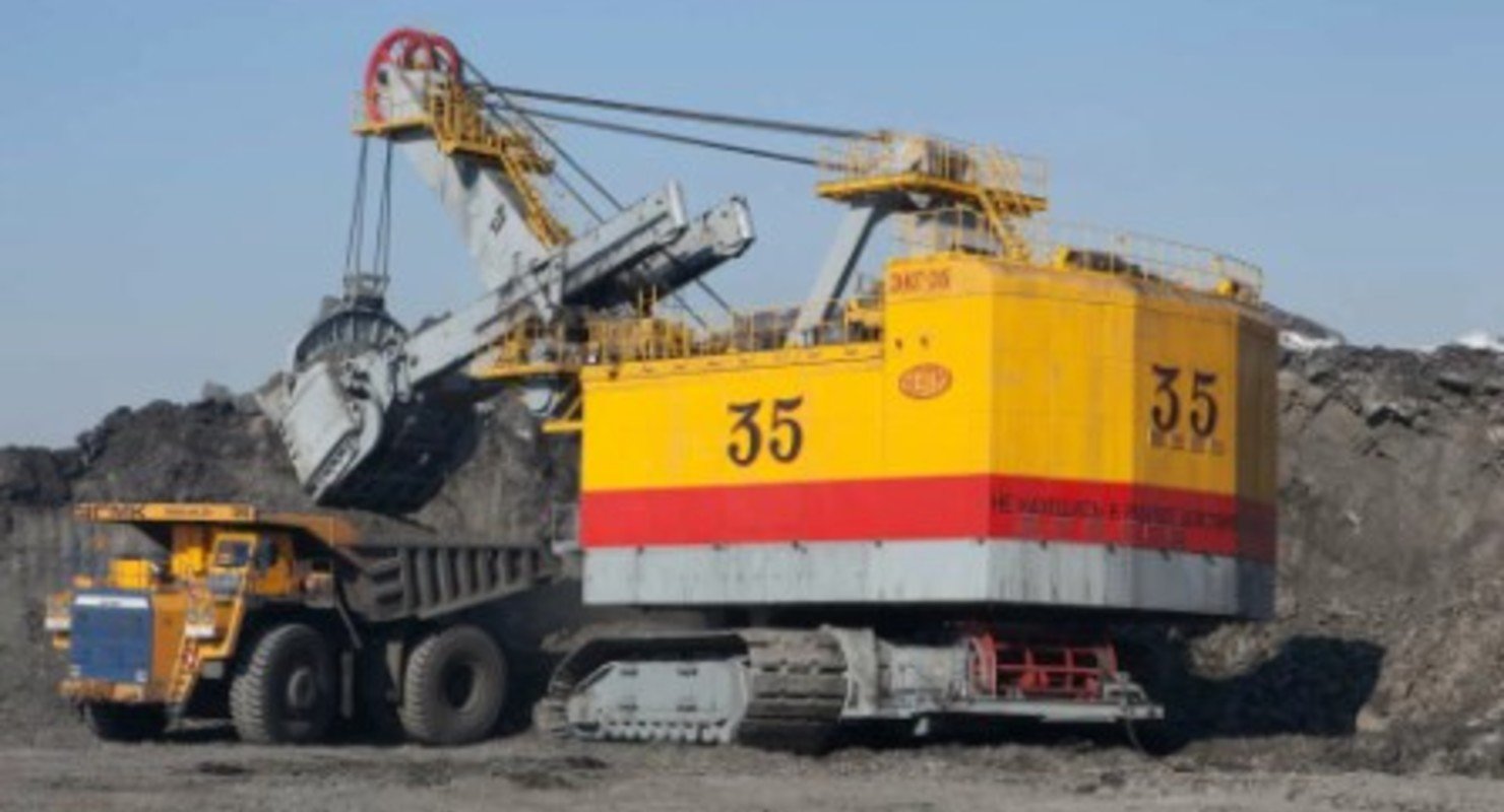 ЭКГ-35: Карьерный гигант от Уралмашзавода, который потеснил зарубежных конкурентов