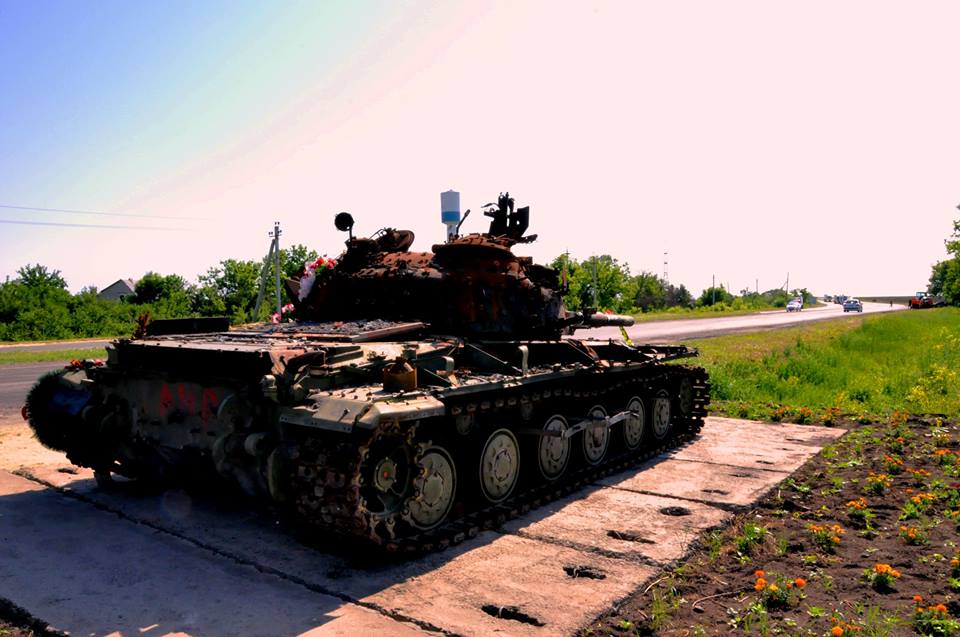 «Война ещё не окончена»: за что погиб танковый экипаж в Новосветловке (ФОТО)