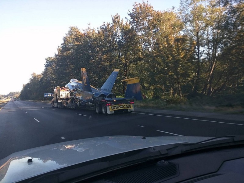 Да, такое не каждый день встретишь автомобили, грузы, дорога, прикол, юмор