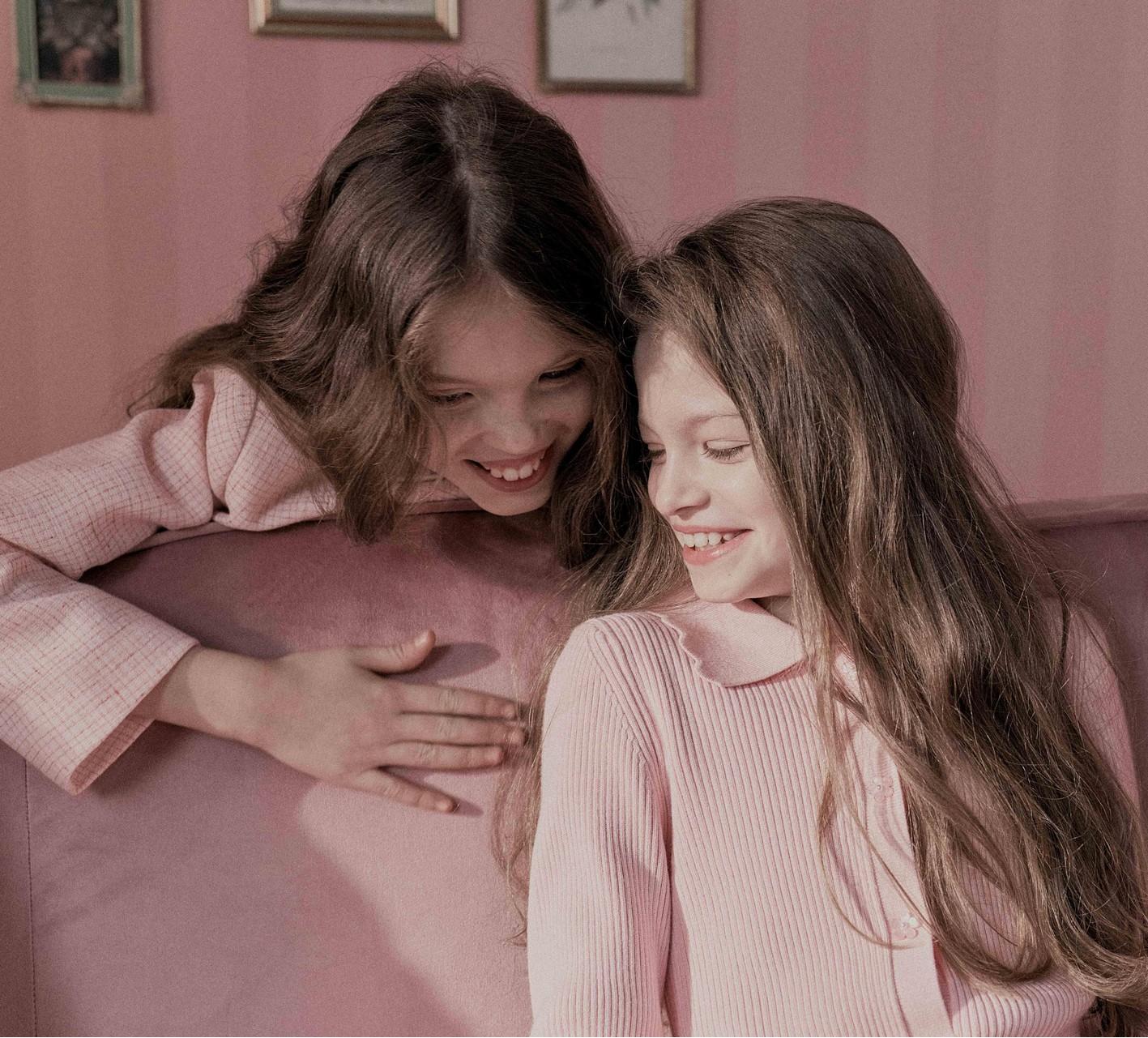 Вам идет розовый цвет: 3 тренда весенней детской моды Вам идет розовый цвет: 3 тренда весенней детской моды коллекции, обуви —, девочек, только, весной —, отлично, розовый, розового, много, бежевым, твида, мальчиков, летрост —, размер, детской, нежного, 98–116 см, платья, ткани, жемчугомРазмерный