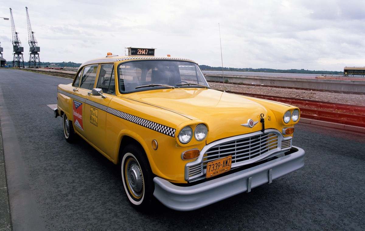 3 факта о том, как эмигрант из Смоленска создал символ Нью-Йорка – желтое такси