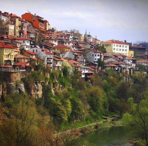 Самые живописные города, возведённые на скалах города,скалы,страны,Фото,Главное