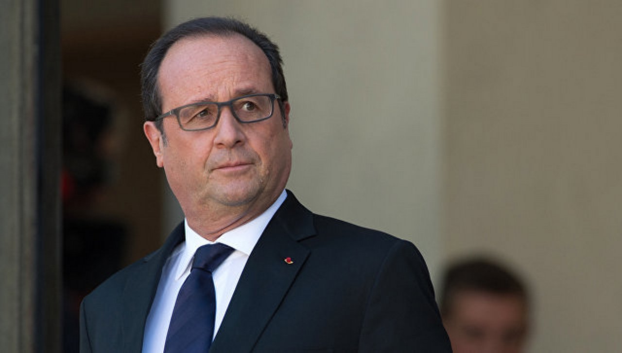 Президент Франции прокомментировал переполох в Париже