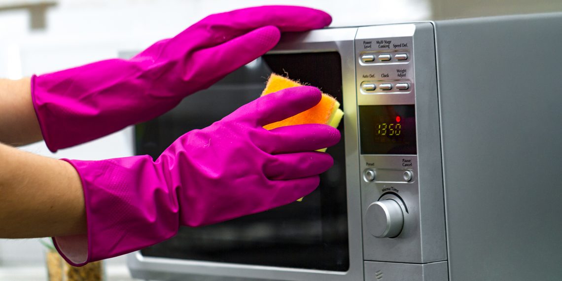 6 способов быстро почистить микроволновку полезные советы,уборка