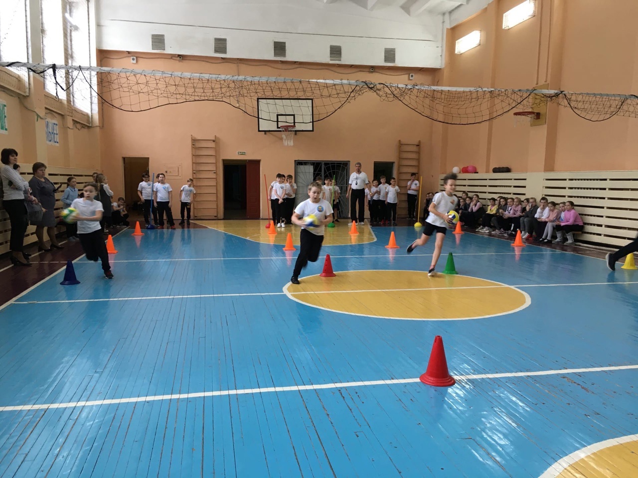 Перед Днём защитника Отечества в городе Бологое проходят спортивные мероприятия