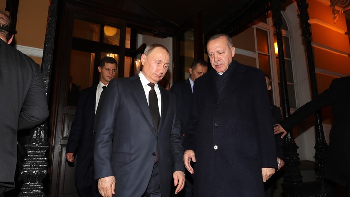 Путин объяснил Эрдогану, зачем Украина затягивает переговоры