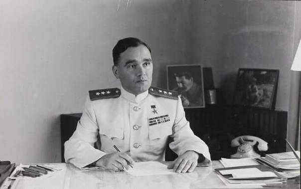 Спасительное двоемыслие авиаконструктора Спасительное двоемыслие авиаконструктора история