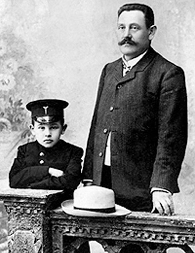 Исаак Бабель - самый известный драматург, который родился в Одессе