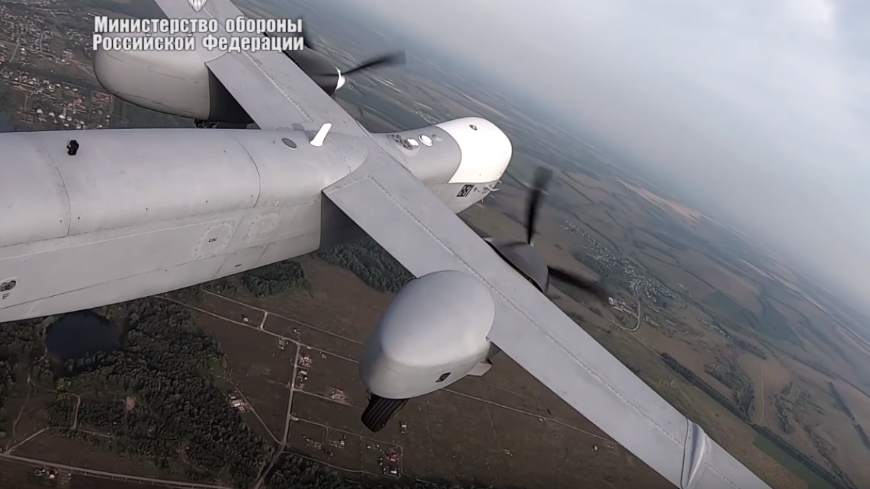 Минобороны РФ заключило контракт на поставку тяжелых дронов «Альтиус»