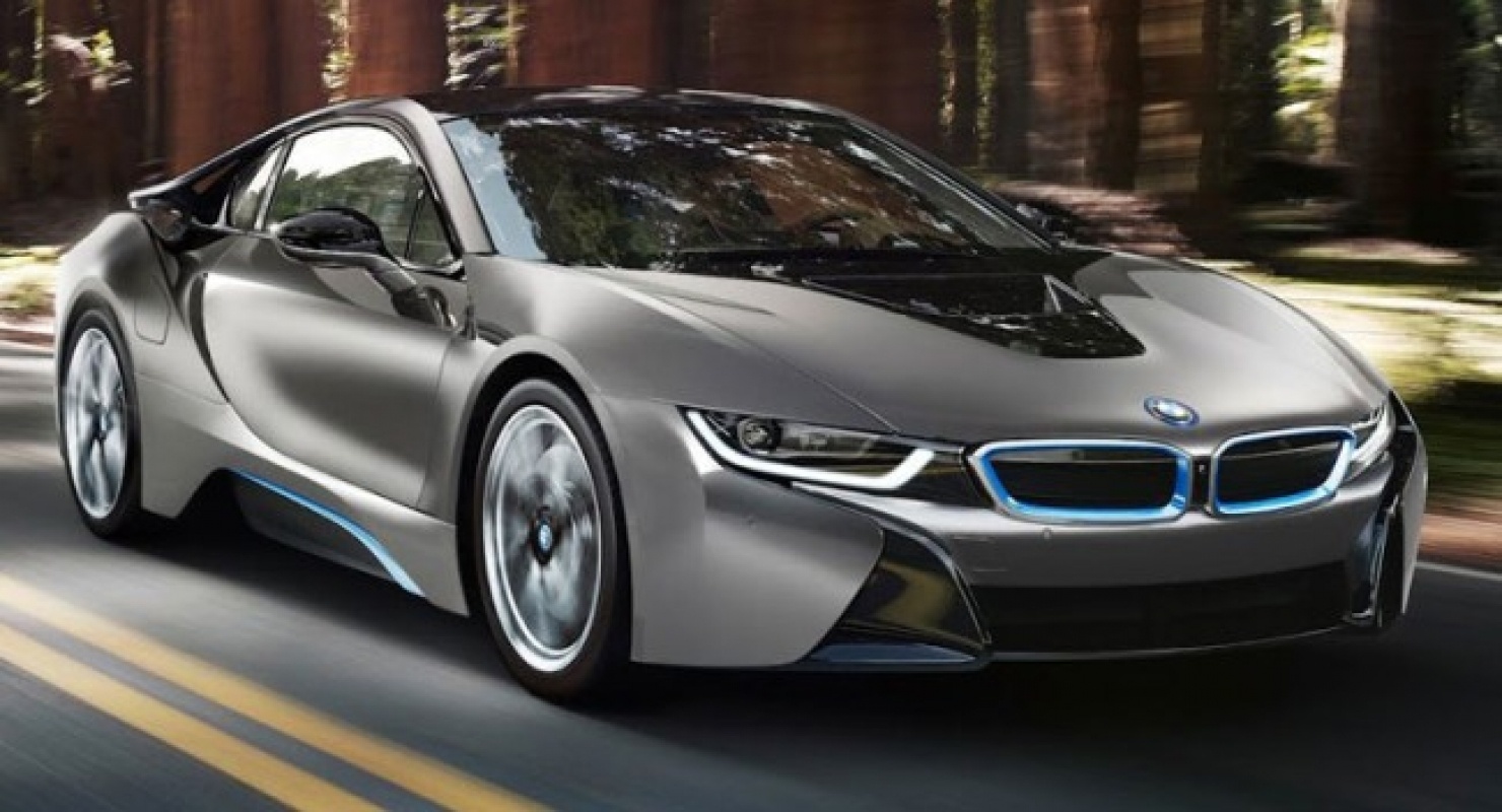 BMW i8 шокировал британскую полицию: гибридный спорткар разогнался до 228 км/ч 