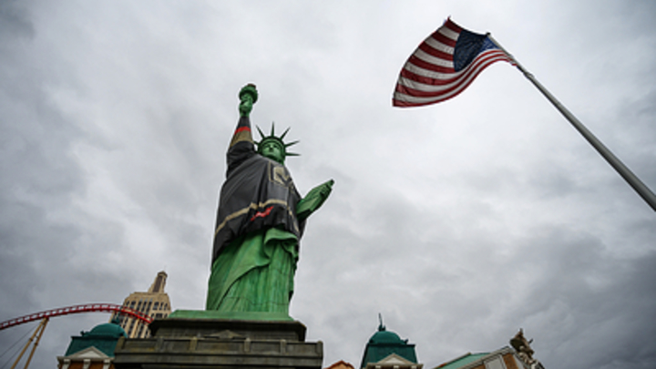 В США заговорили об "изощренной российской угрозе". Что стоит за попытками обвинить Россию во вмешательстве?