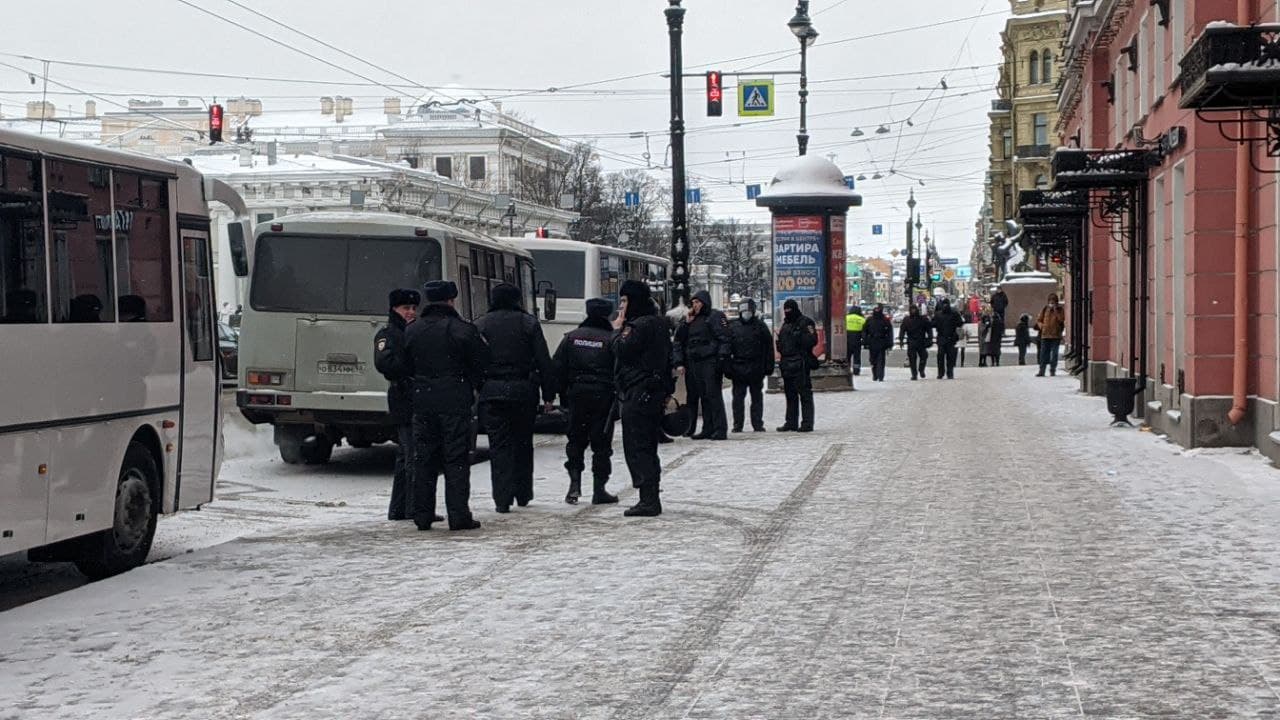 «Они, похоже, опять». Центр Петербурга снова готовят к коллапсу