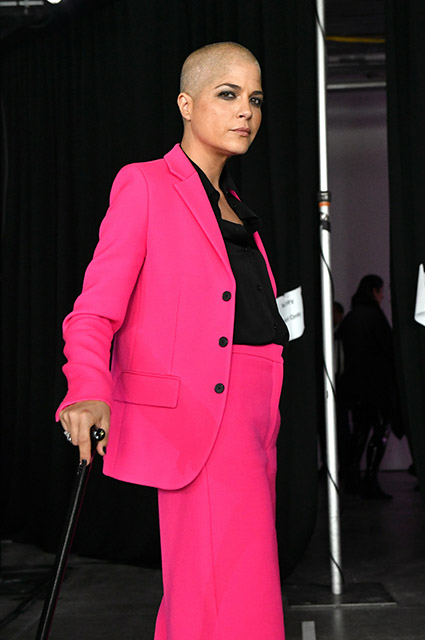 Сэльма Блэр рассказала о лечении химиотерапией: "Меня предупредили, что нужно построить планы на случай смерти" Сэльма Блэр рассказала о лечении химиотерапией: "Меня предупредили, что нужно построить планы на случай смерти" Новости