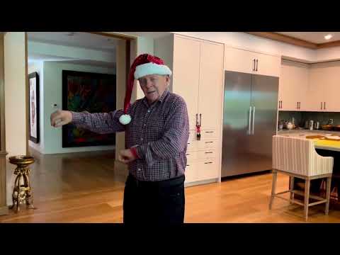84-летний Энтони Хопкинс исполнил танец из «Уэсндэй» ​