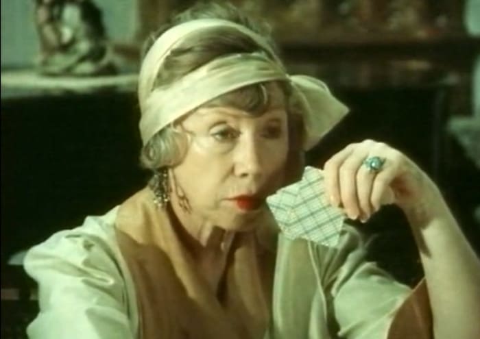 Чтобы помнили... позднее счастье Евгении Ханаевой: чем пожертвовала ради успеха звезда фильма "По семейным обстоятельствам" Чтобы помнили... позднее счастье Евгении Ханаевой: чем пожертвовала ради успеха звезда фильма "По семейным обстоятельствам" Евгения Ханаева,жизнь,истории,кино и тв