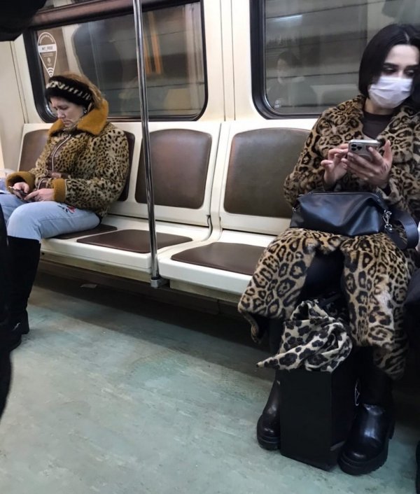 Модники и чудаки из метро Модники и чудаки из метро позитив,смешные картинки,юмор