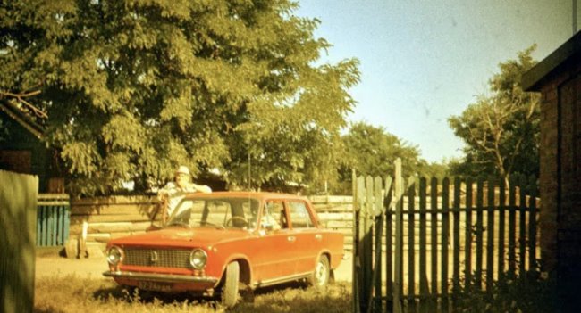 Автомобиль — средство передвижения или предмет, которым можно утереть нос соседу Автомобиль — средство передвижения или предмет, которым можно утереть нос соседу Автомобили