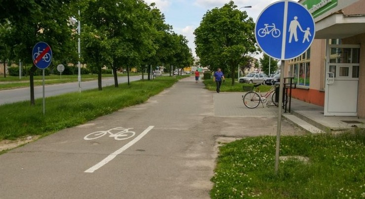 Самая короткая в мире велосипедная дорожка безумные велодорожки, дороги, дороги в Польше, колдобины на дорогах