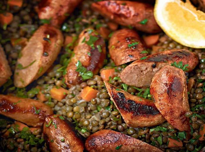 Italian Christmas sausage with lentils